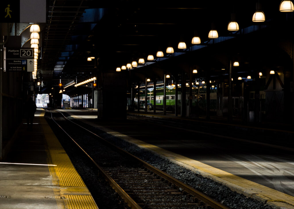 Union Track 20